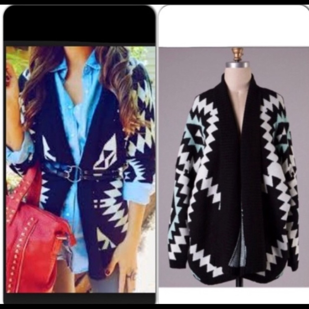 Oversized Aztec patterned sweater size m/L
